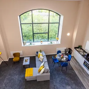 the-arc-stunning-luxury-2-bed-duplex-apartment.hotels-newcastle-upon-tyne.com/