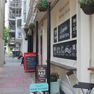 apt-russell-square-4-city.brighton-hotels-england.com/