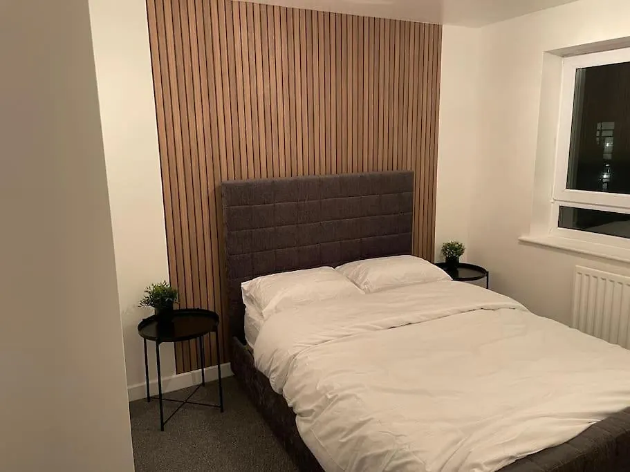 Stunning Central Apartment With Free Parking Sheffield